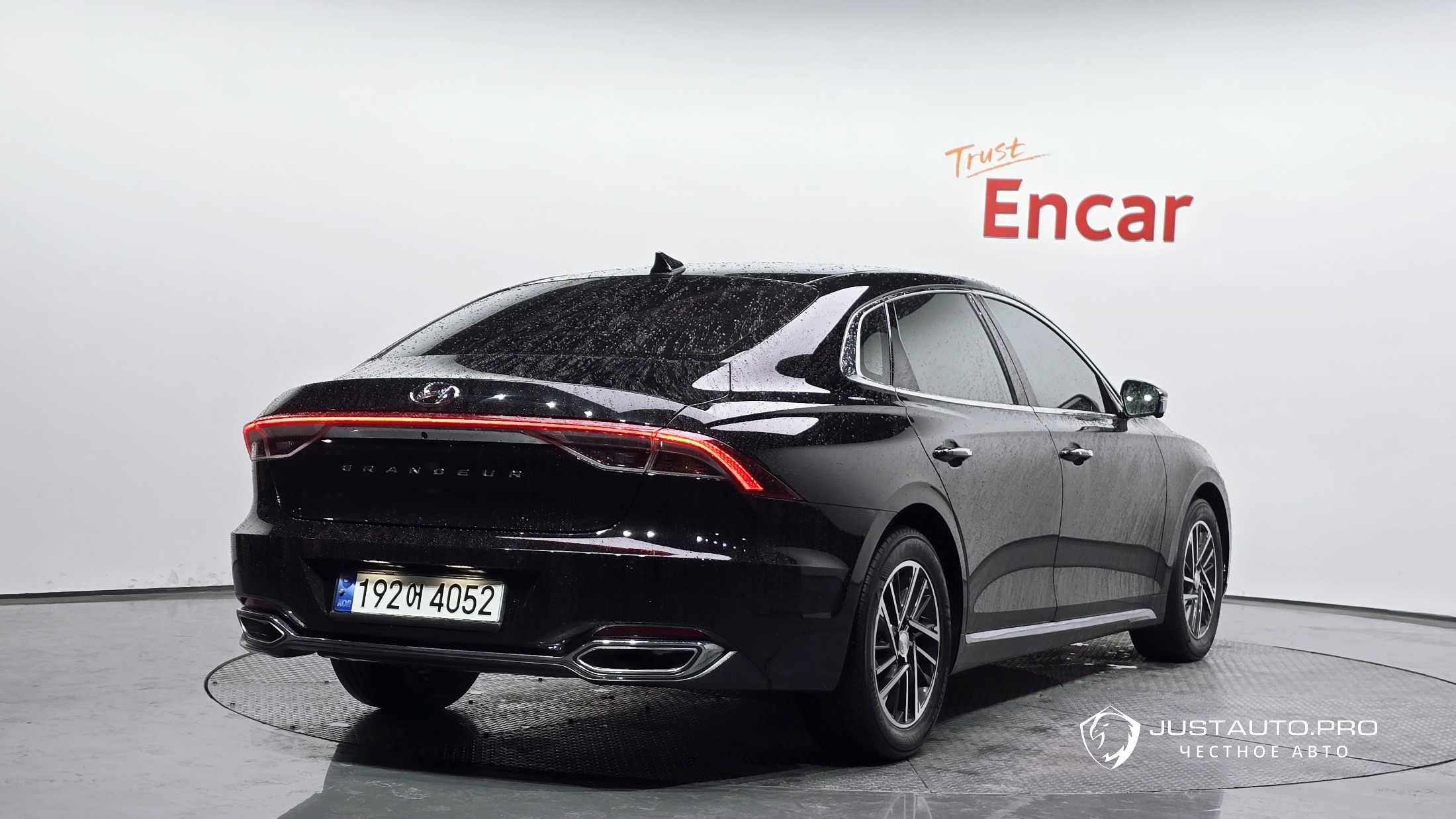 Автомобиль Hyundai Grandeur