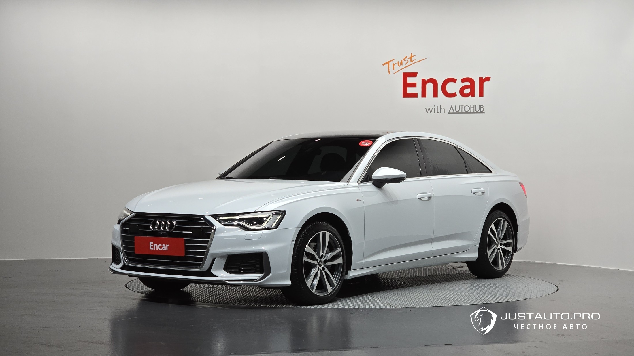 Автомобиль Audi A6