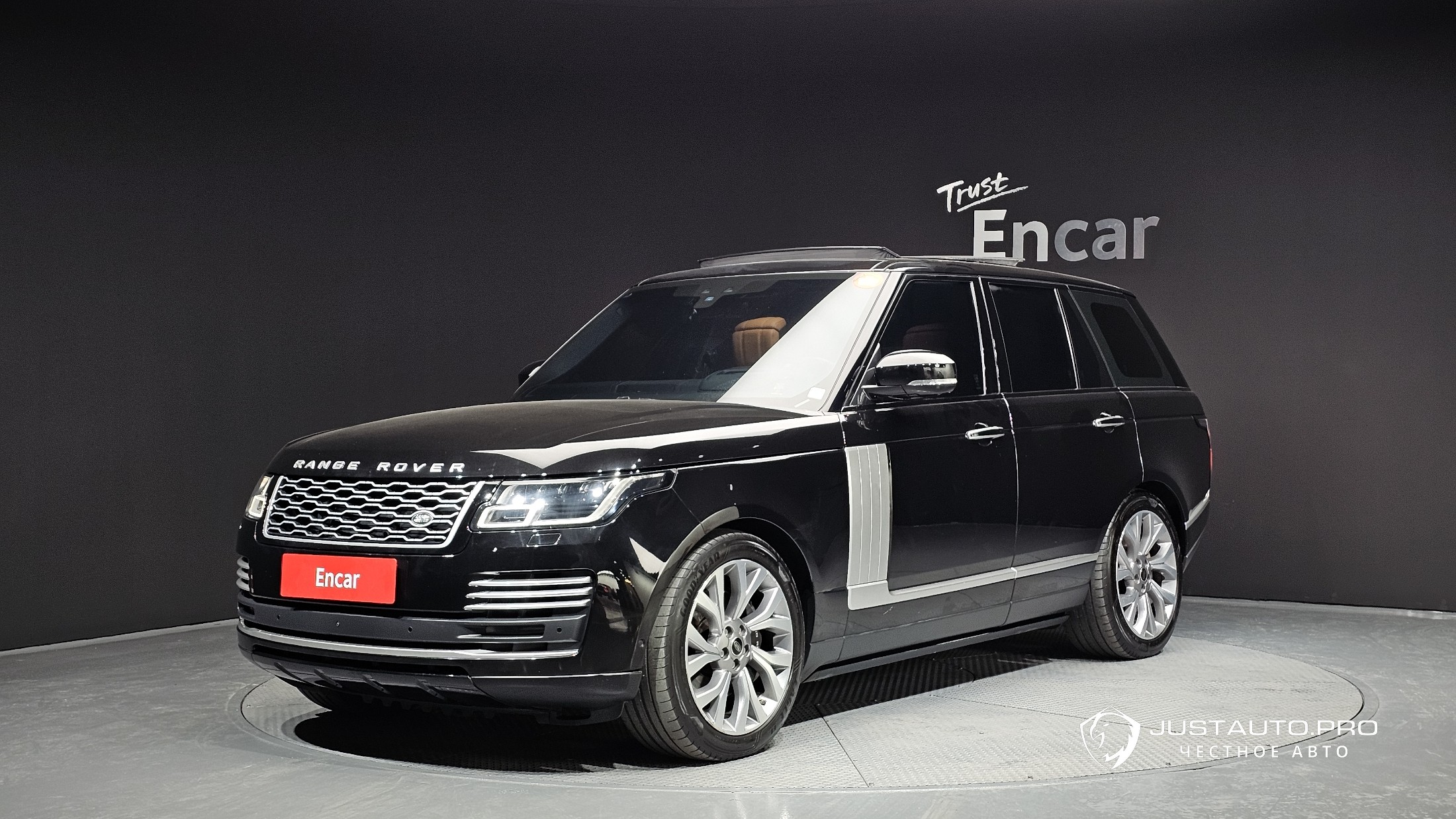 Автомобиль Land Rover Range Rover