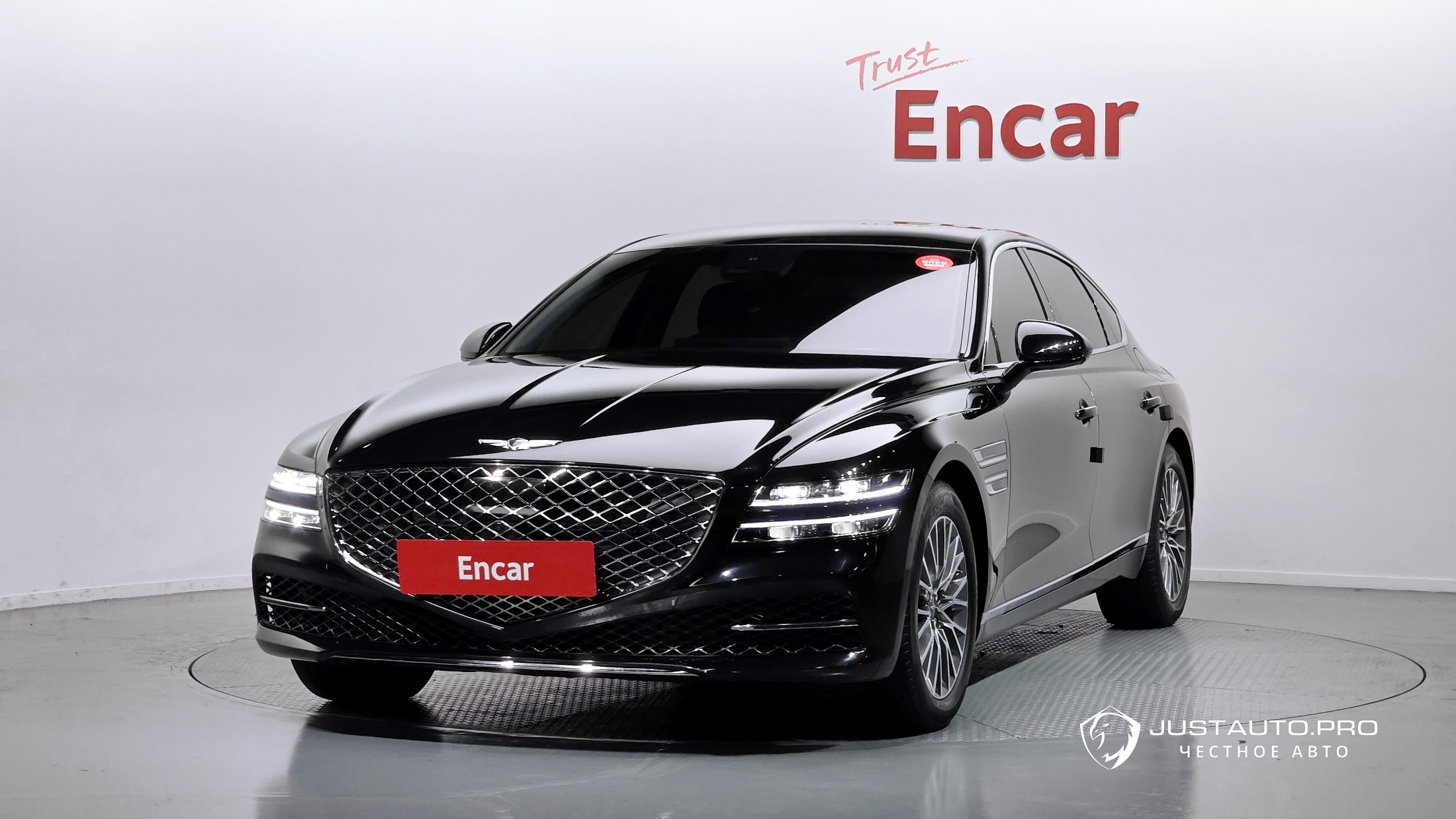 Автомобиль Genesis G80