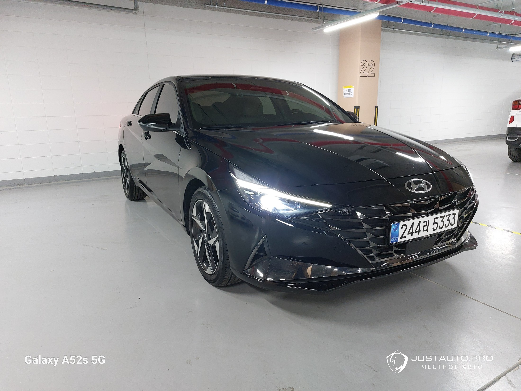 Автомобиль Hyundai AVANTE
