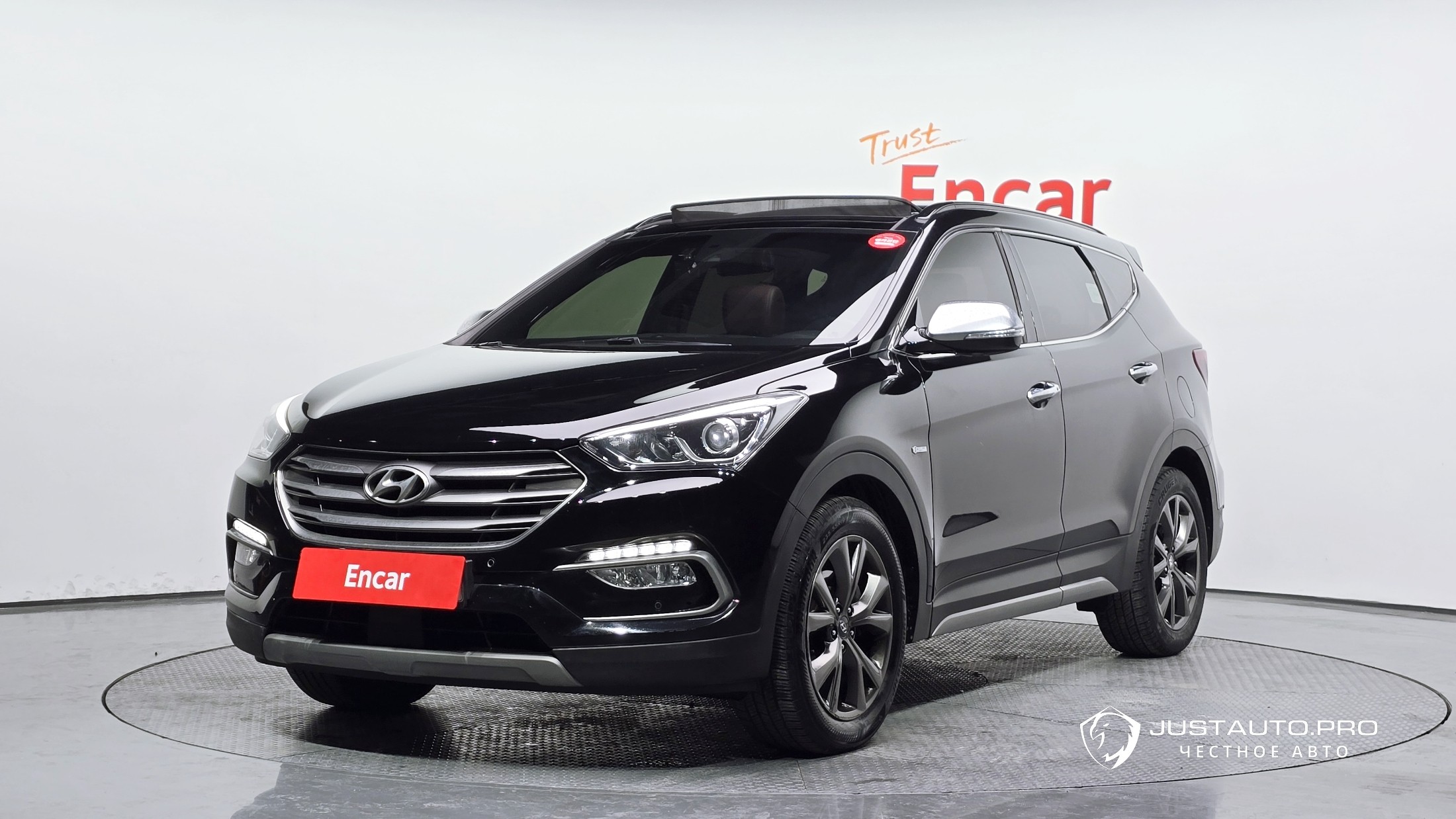 Автомобиль Hyundai Santafe