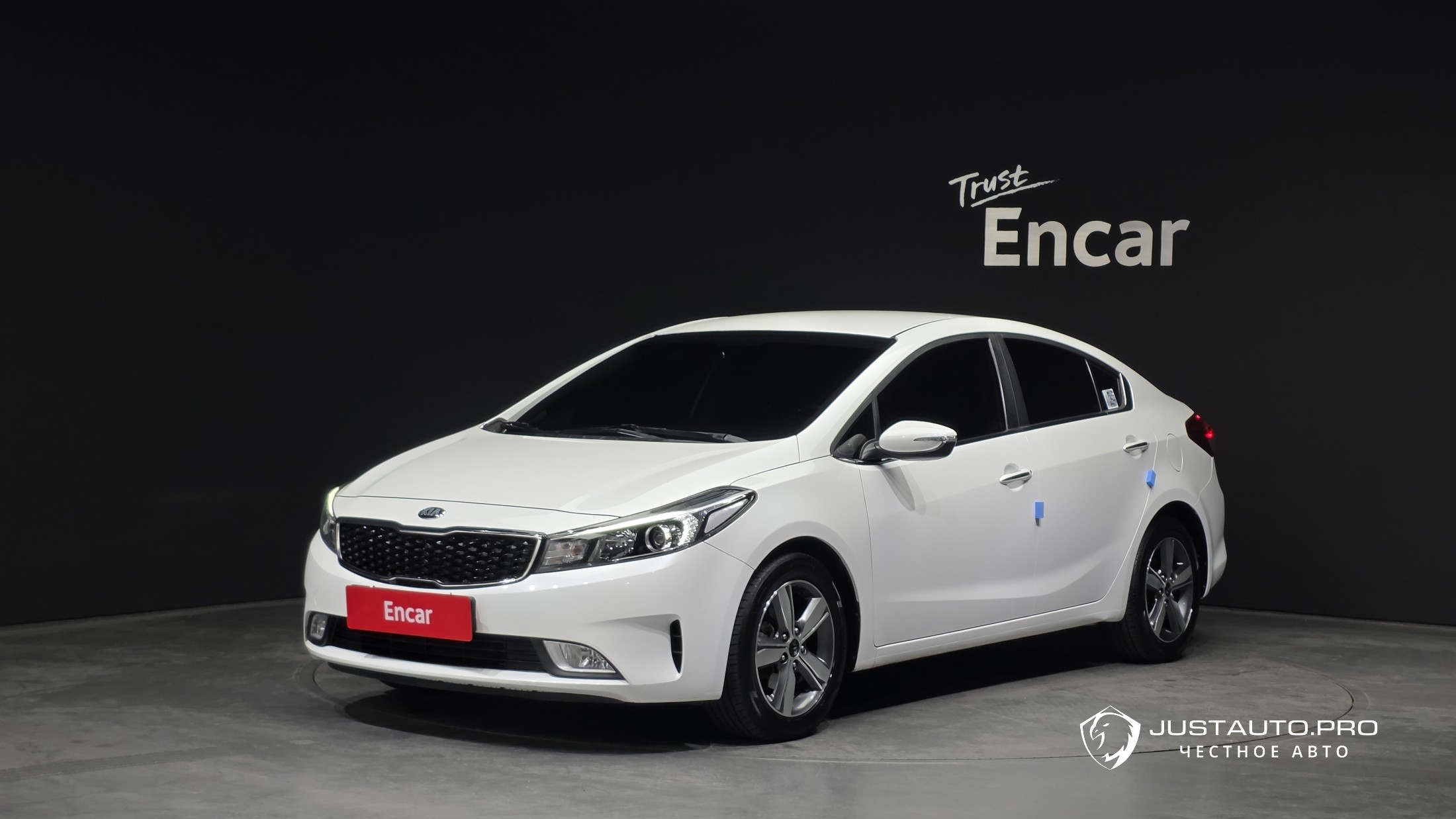 Автомобиль Kia K3