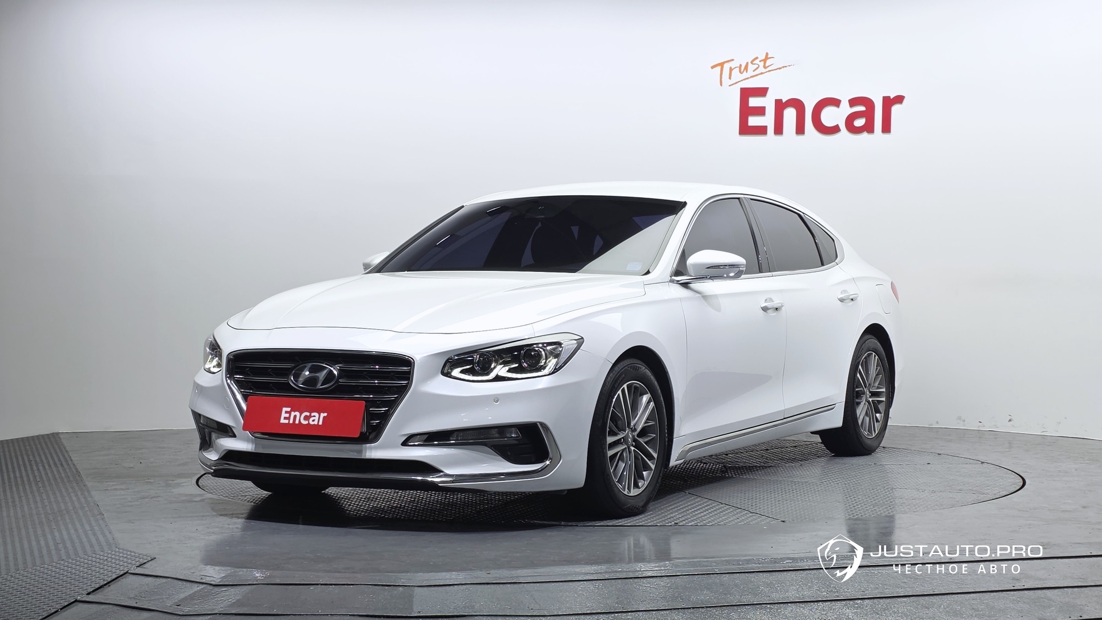 Автомобиль Hyundai Grandeur