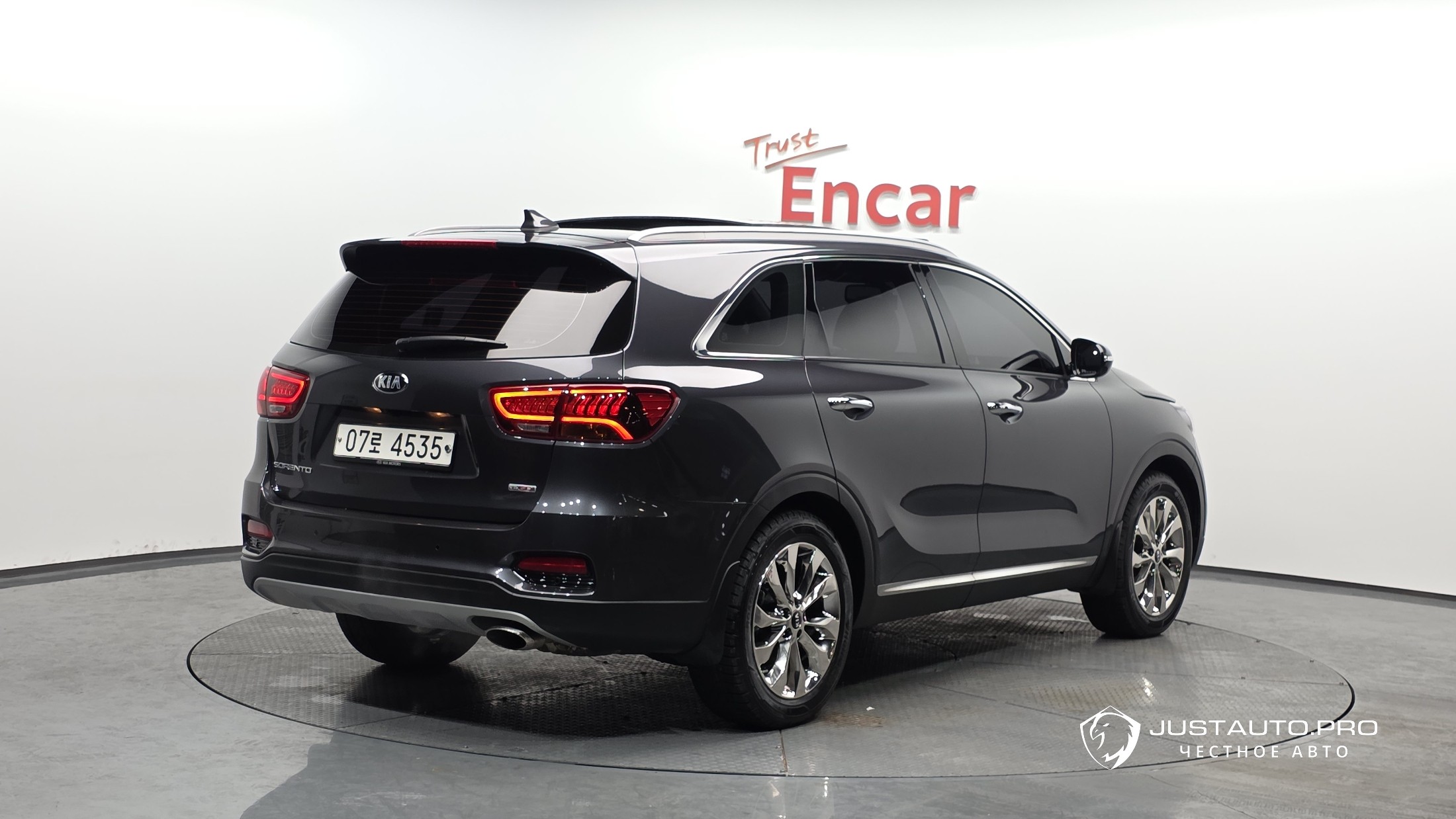 Автомобиль Kia Sorento