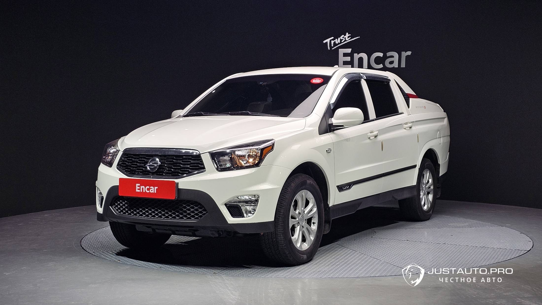 Автомобиль KG_Mobility_Ssangyong KORANDO