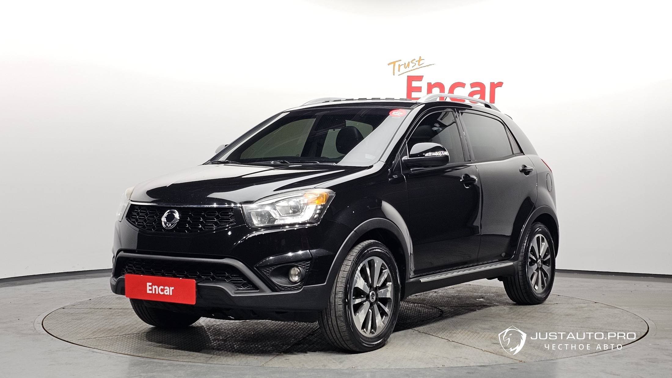 Автомобиль KG_Mobility_Ssangyong KORANDO