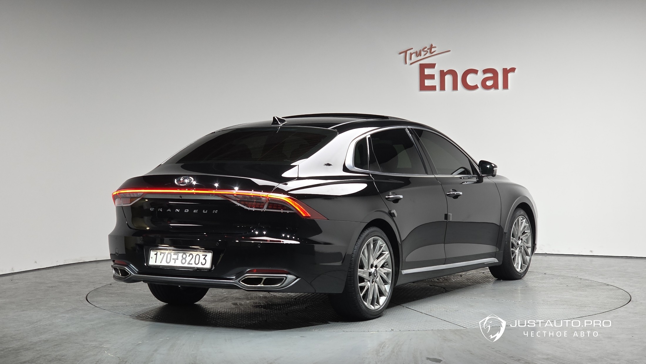 Автомобиль Hyundai Grandeur