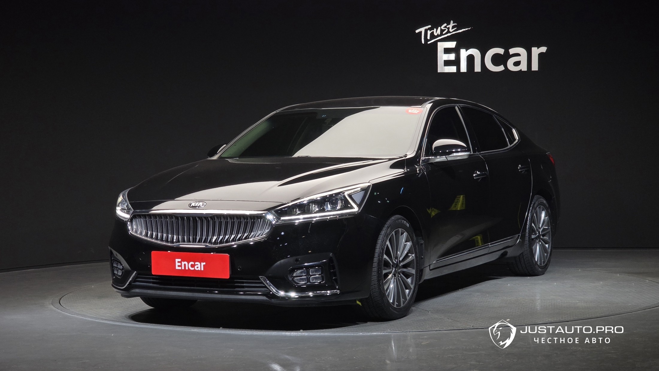 Автомобиль Kia K7