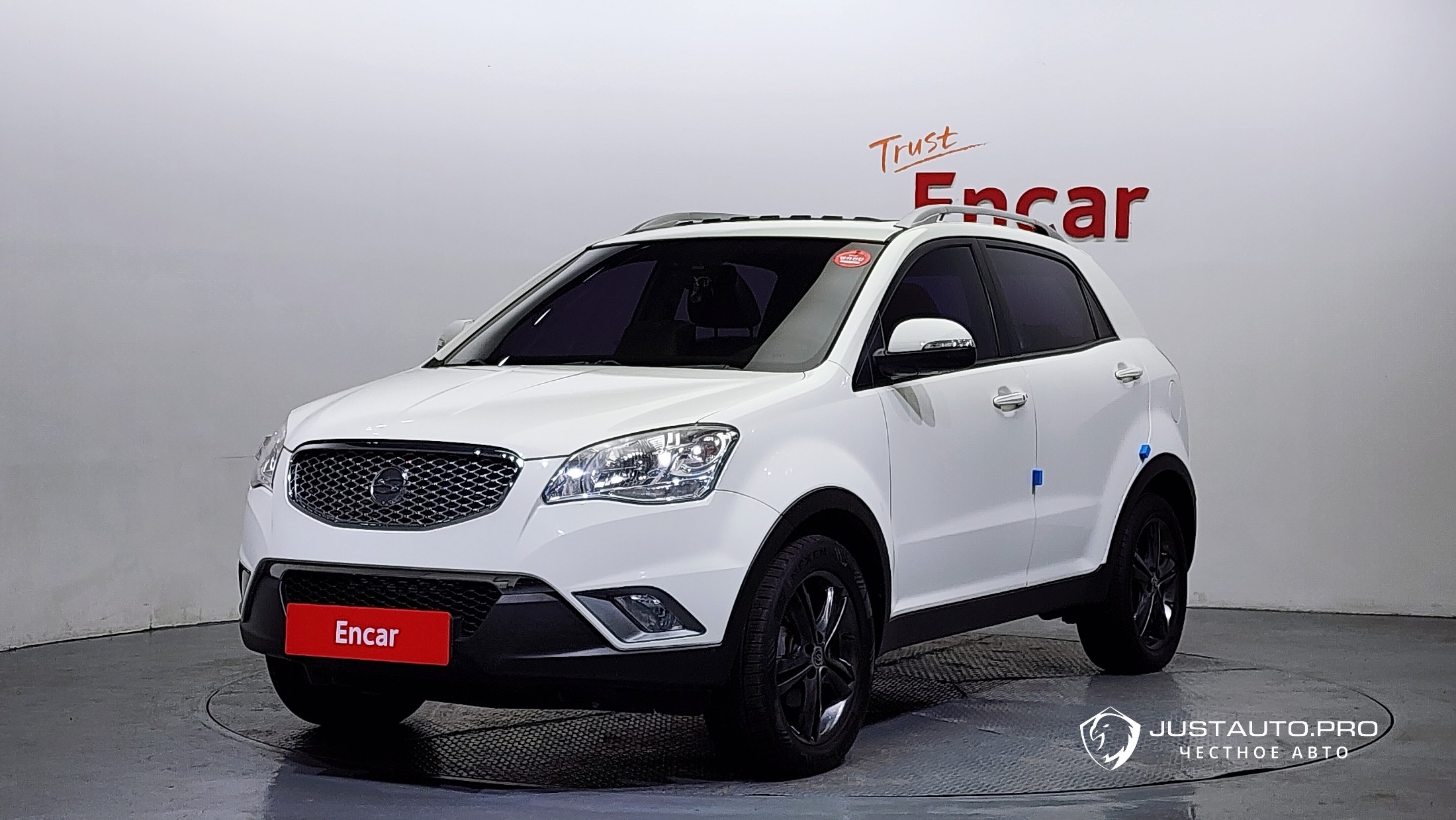 Автомобиль KG_Mobility_Ssangyong KORANDO