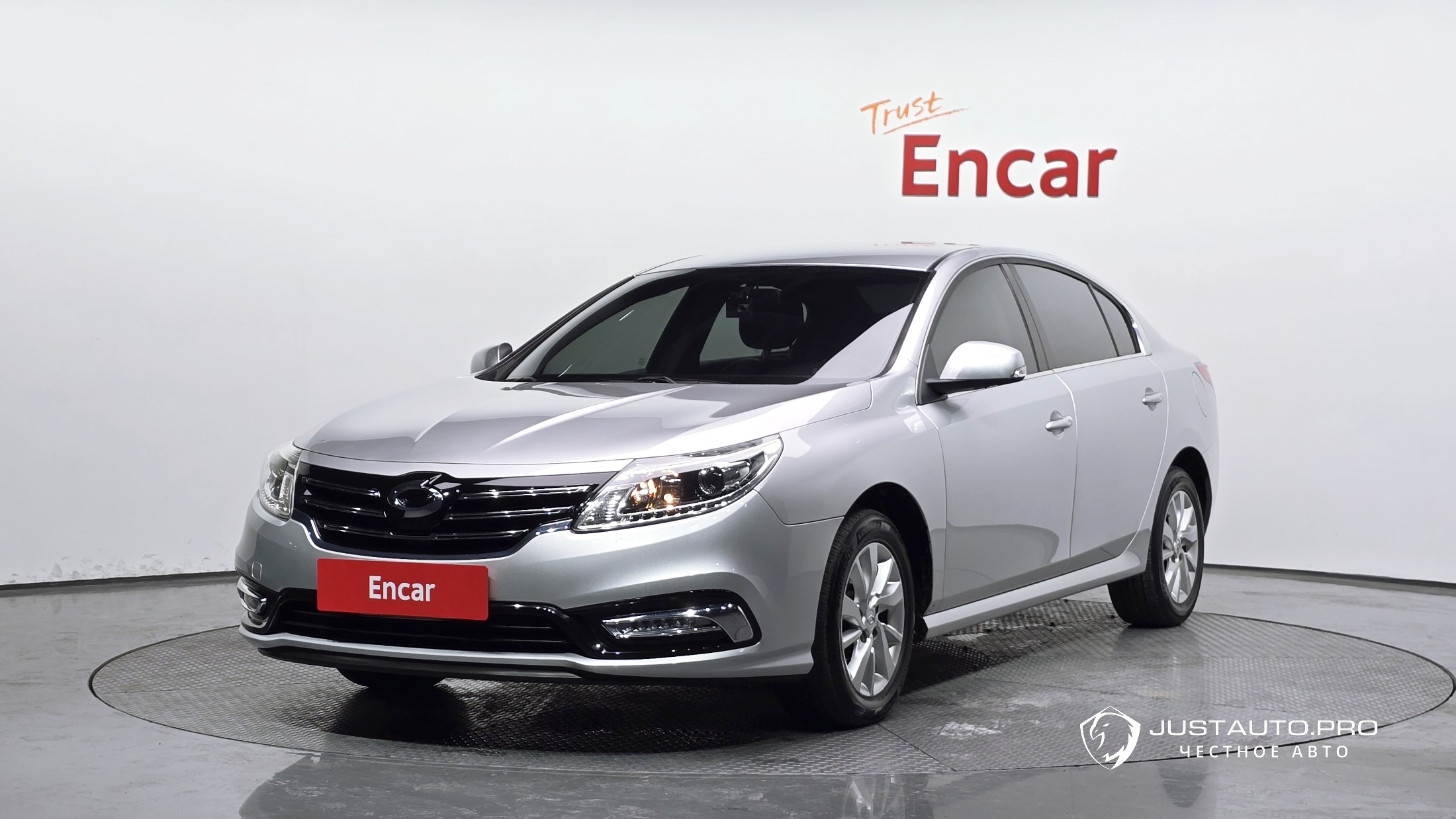 Автомобиль Renault-KoreaSamsung SM5 