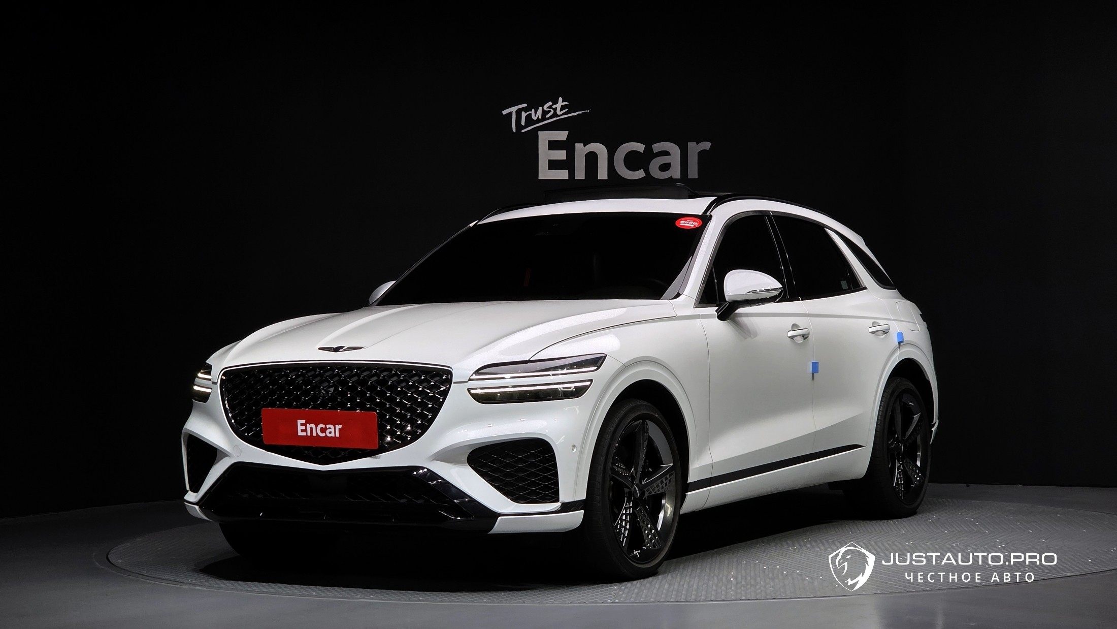 Автомобиль Genesis GV70