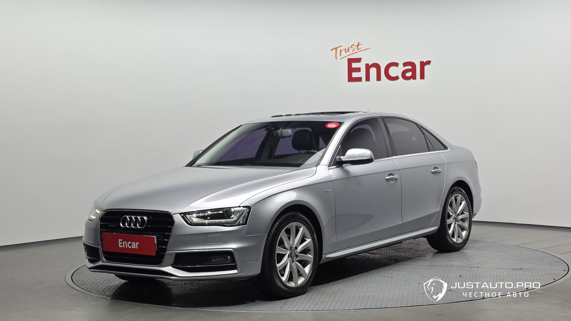Автомобиль Audi A4