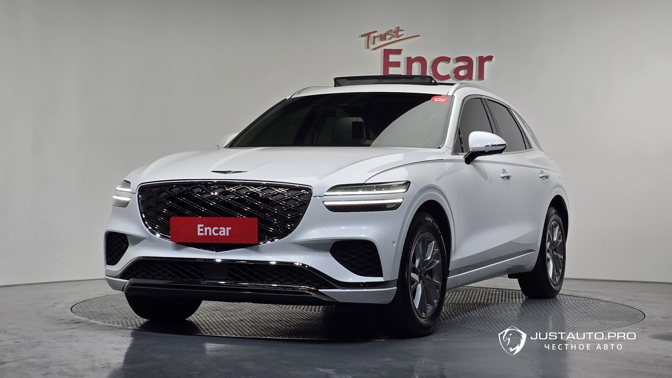 Автомобиль Genesis GV70