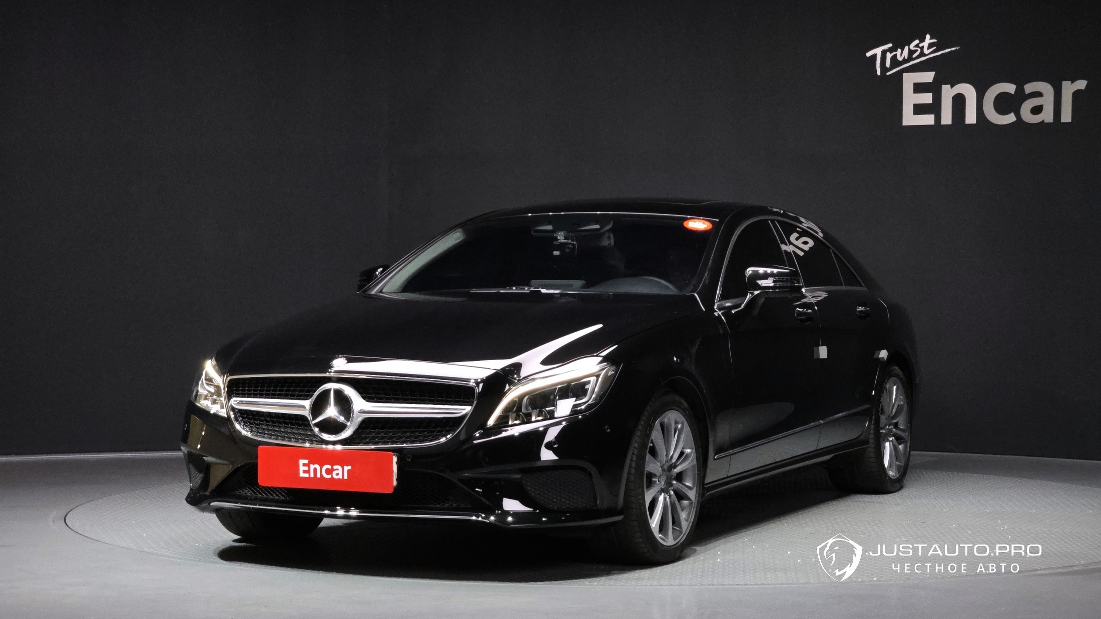 Автомобиль Mercedes-Benz CLS-Class