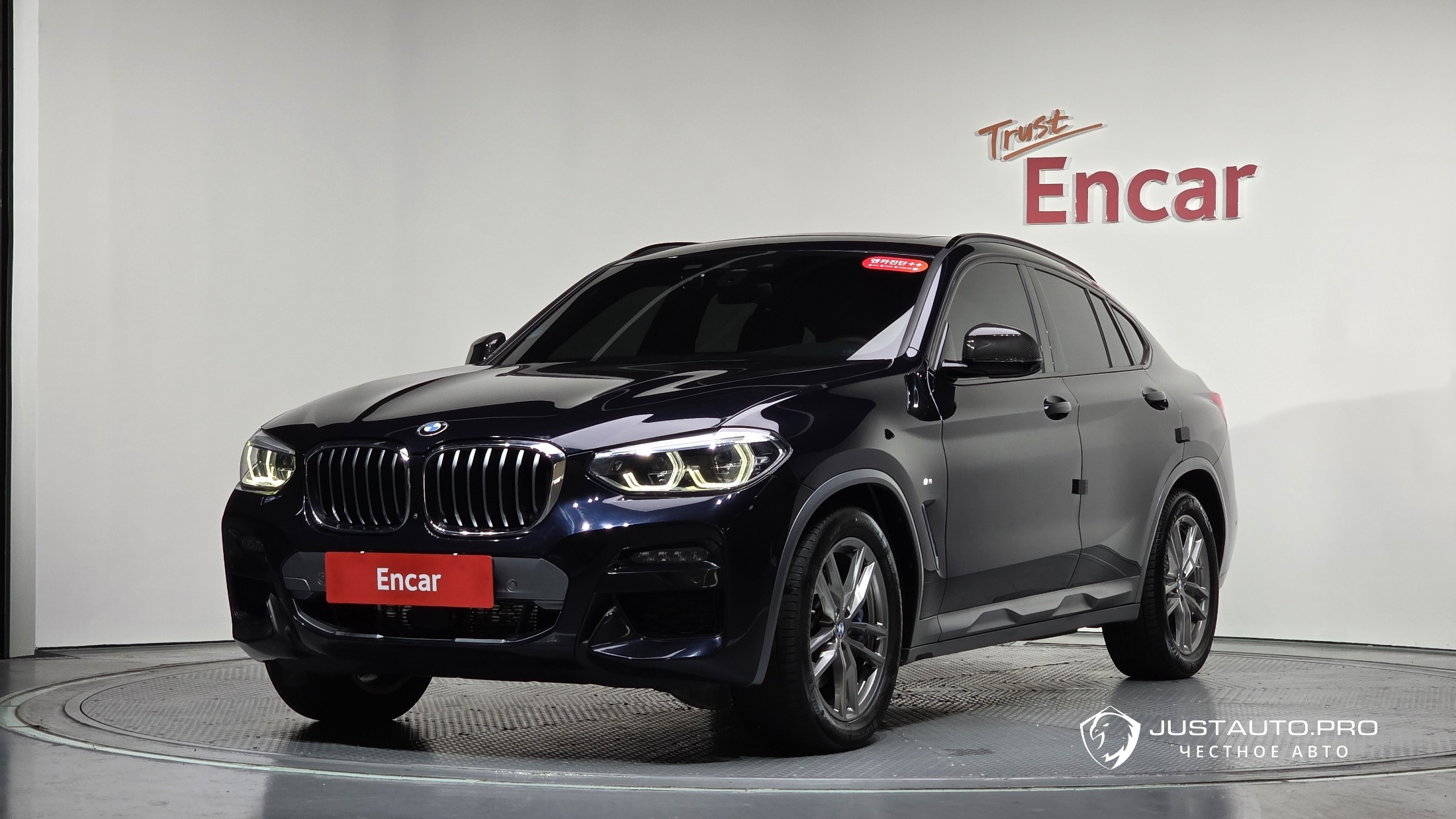 Автомобиль BMW X4