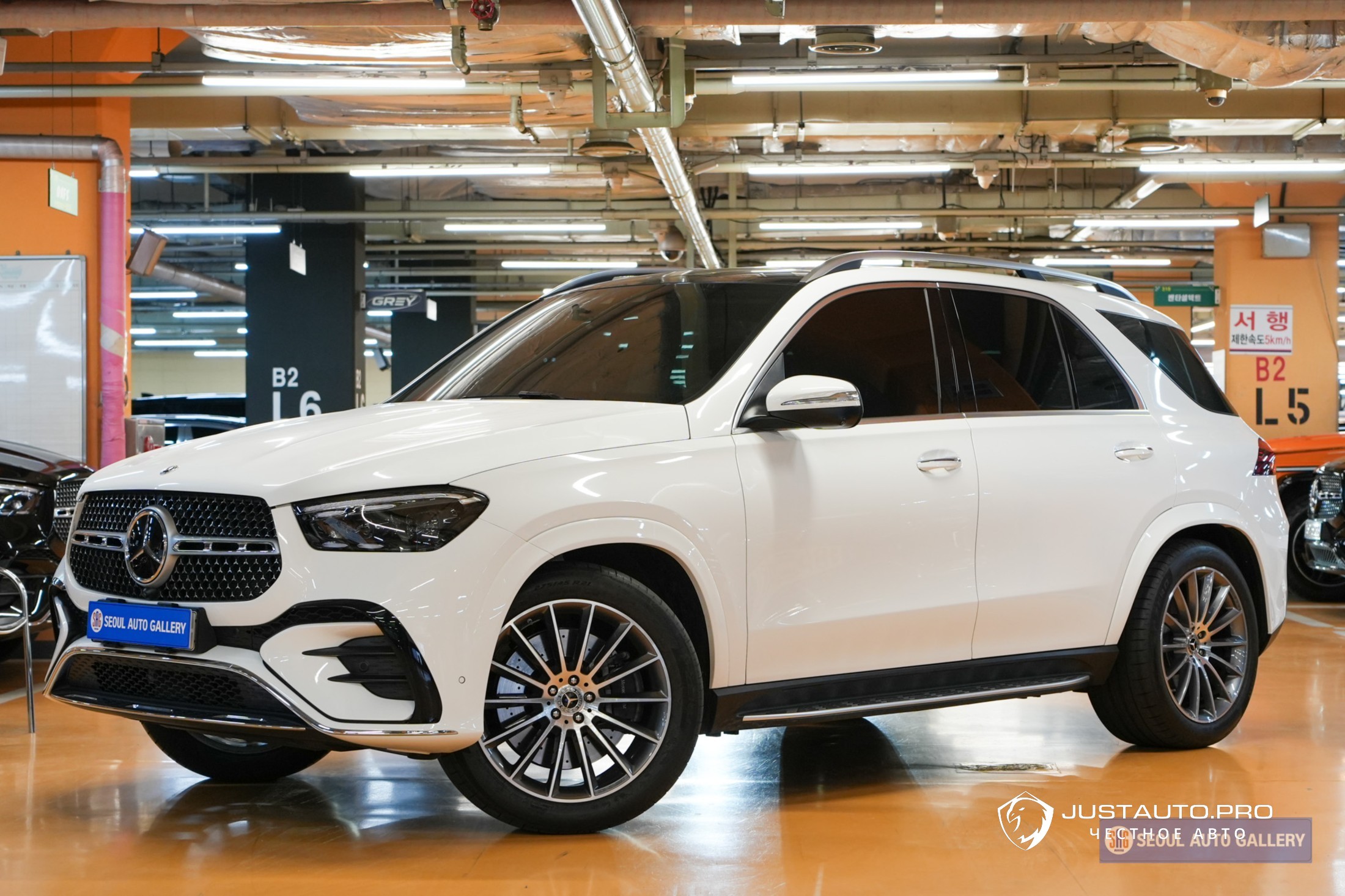 Автомобиль Mercedes-Benz GLE-Class