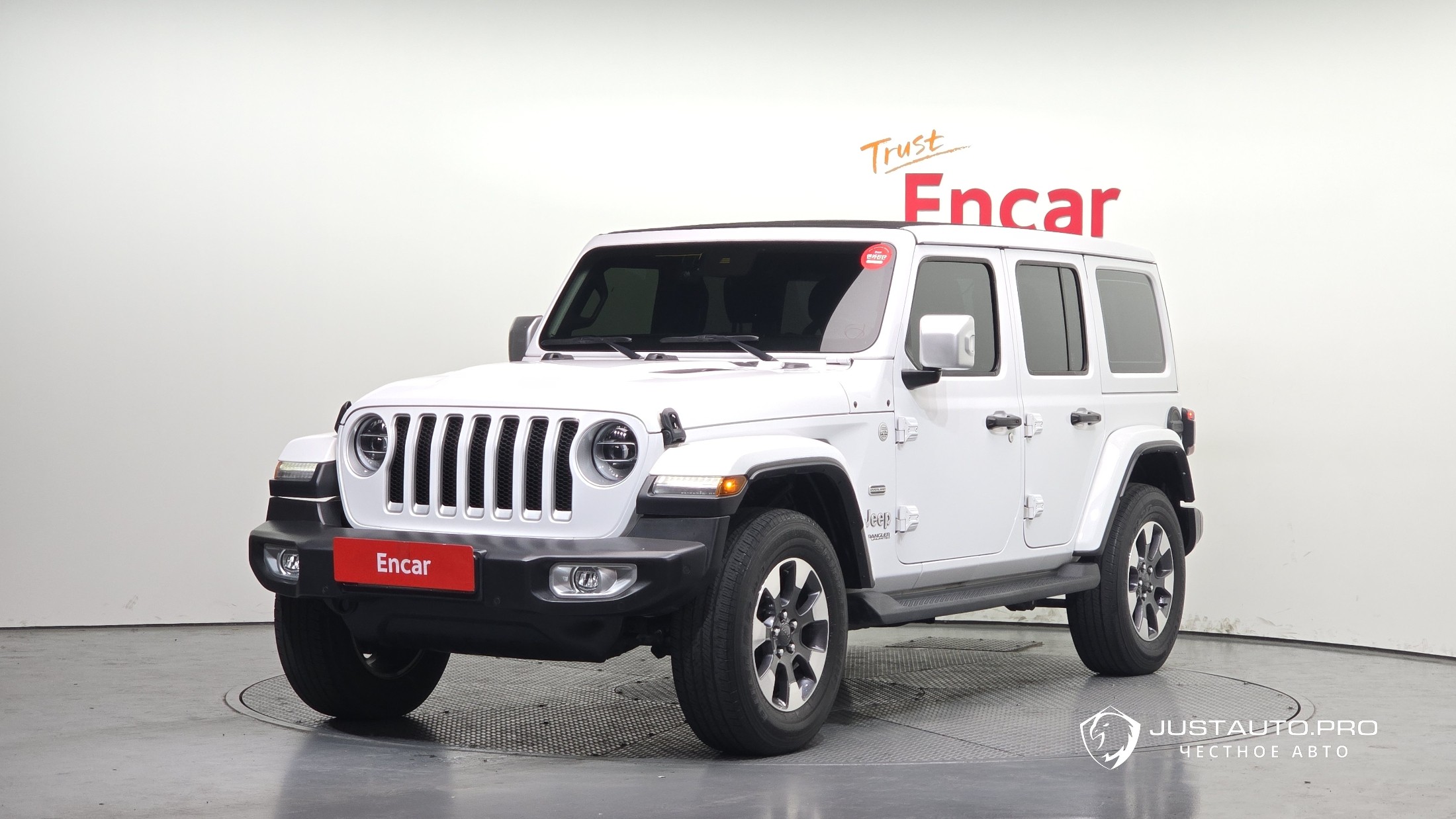 Автомобиль Jeep Wrangler