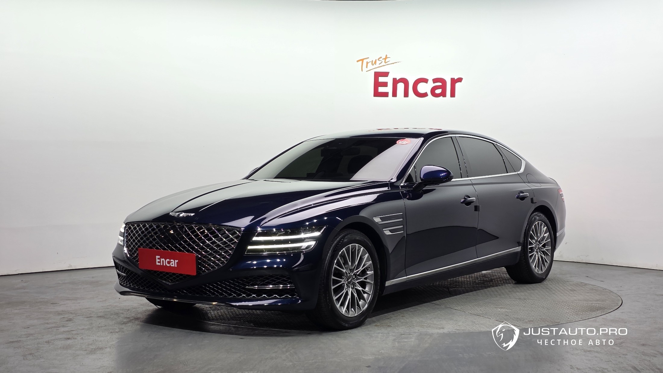 Автомобиль Genesis G80