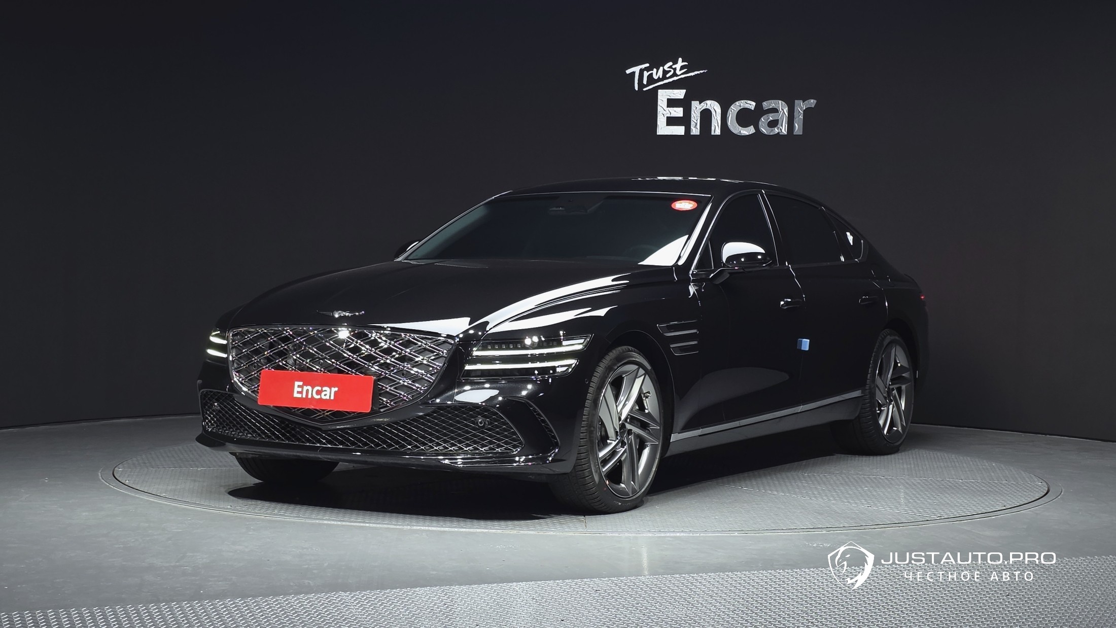 Автомобиль Genesis G80