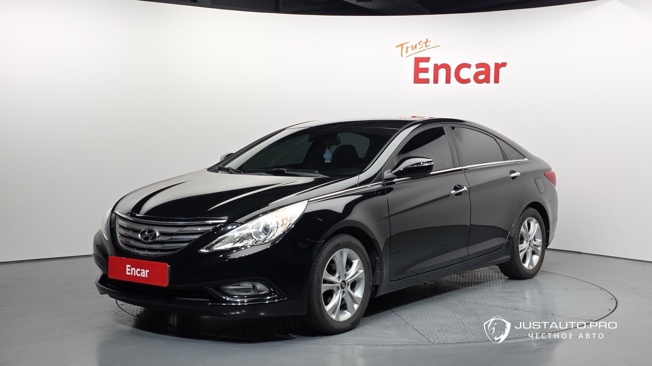 Автомобиль Hyundai Sonata