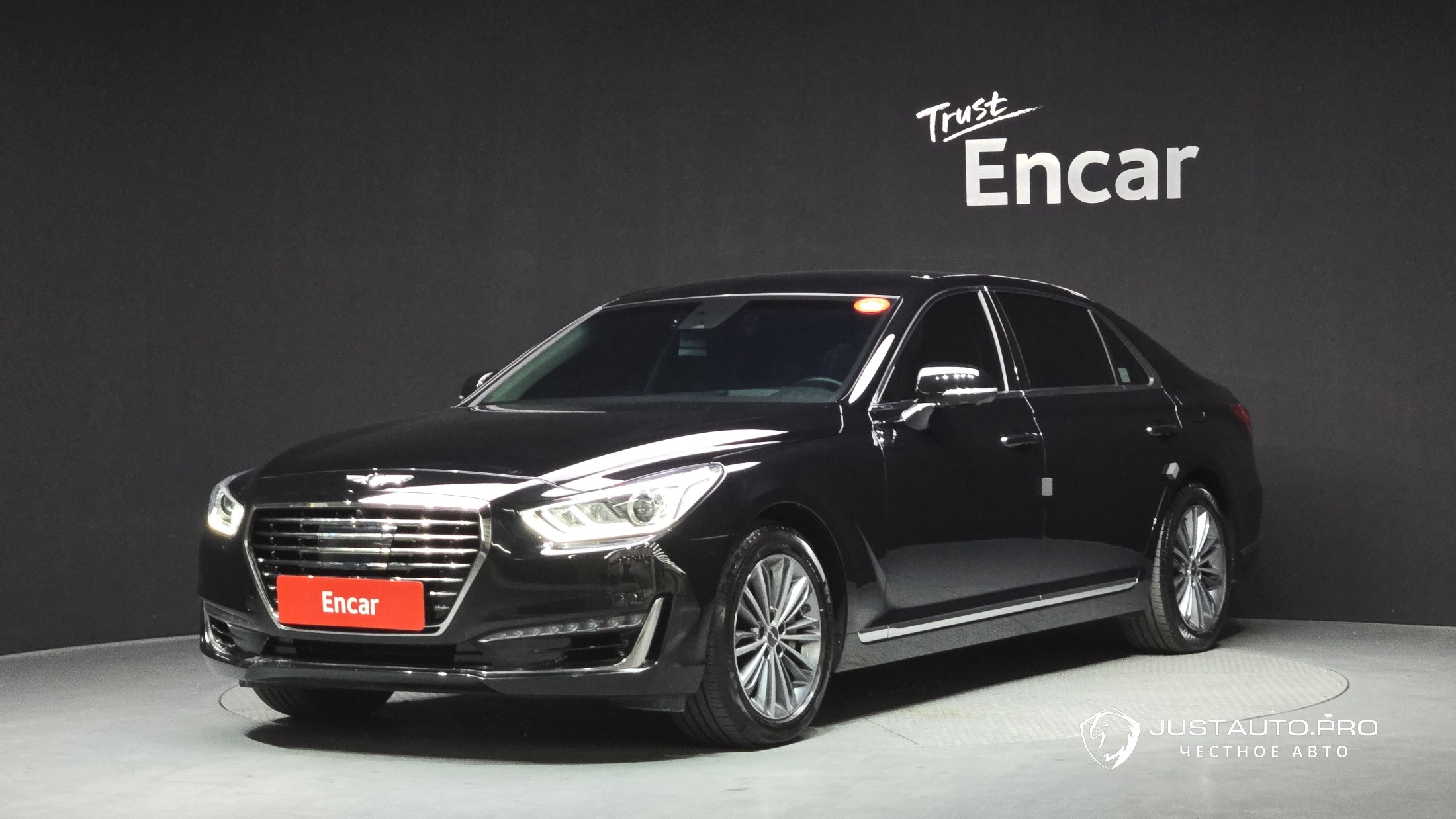 Автомобиль Genesis EQ900
