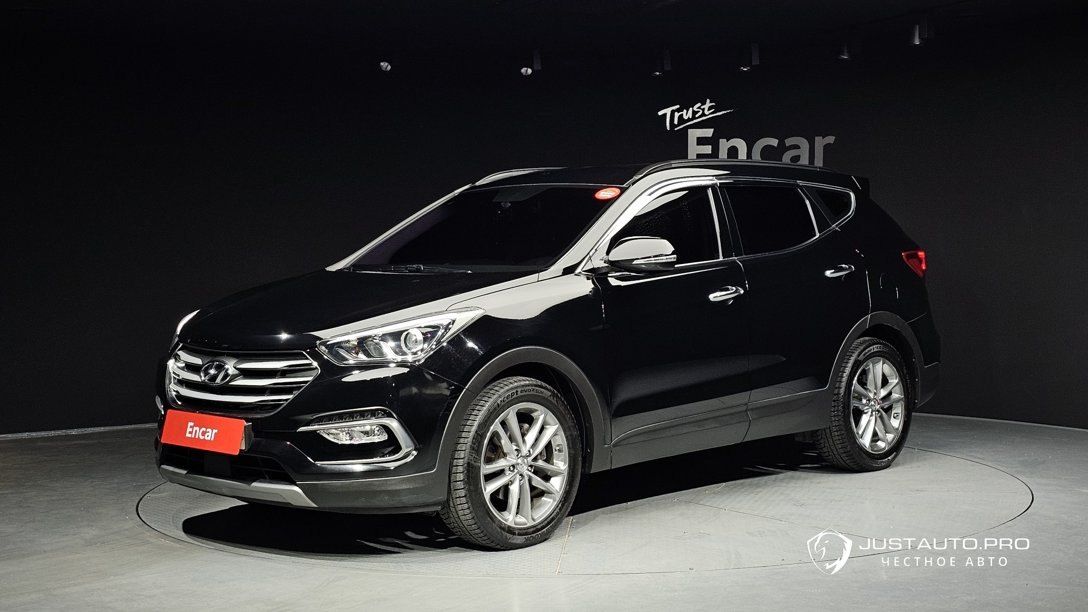 Автомобиль Hyundai Santafe