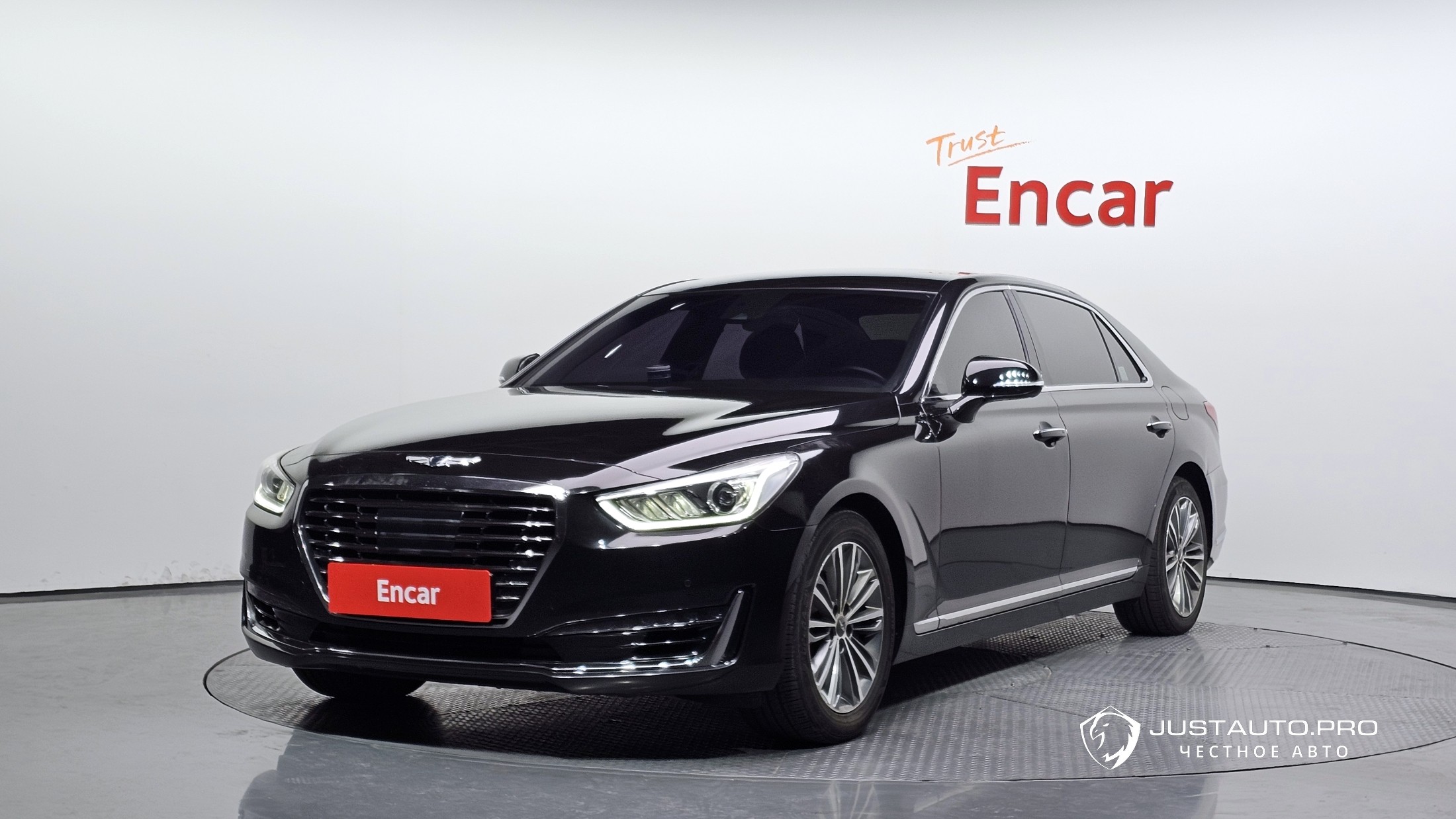 Автомобиль Genesis EQ900