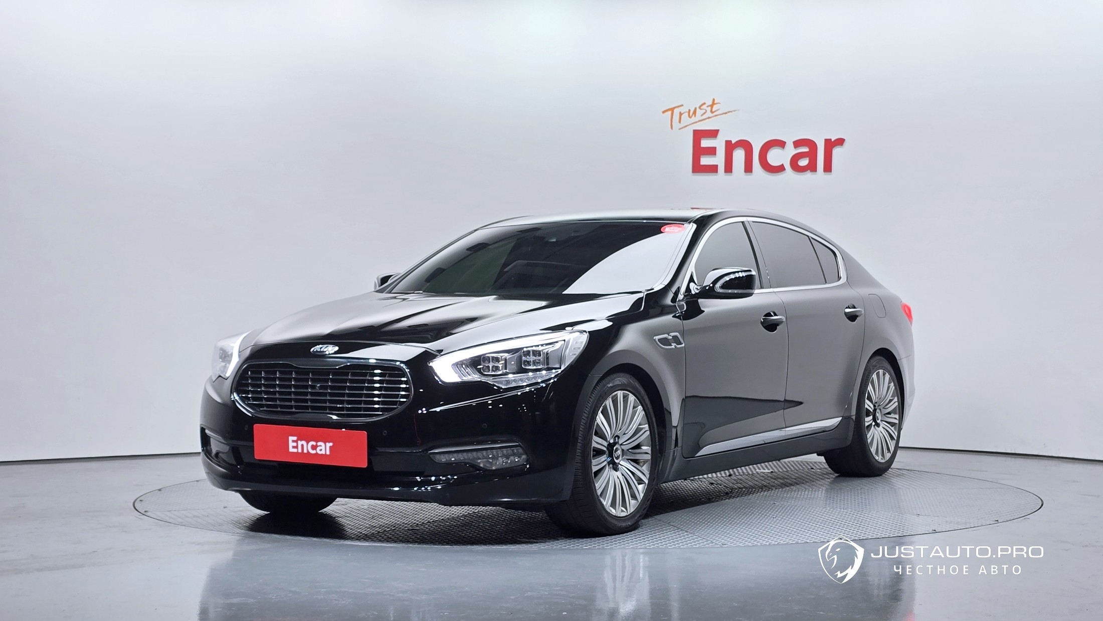 Автомобиль Kia K9