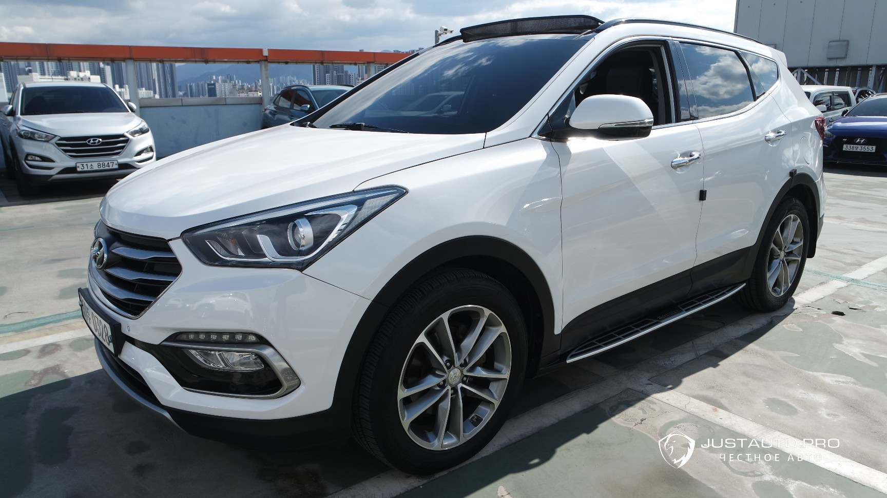 Автомобиль Hyundai Santafe