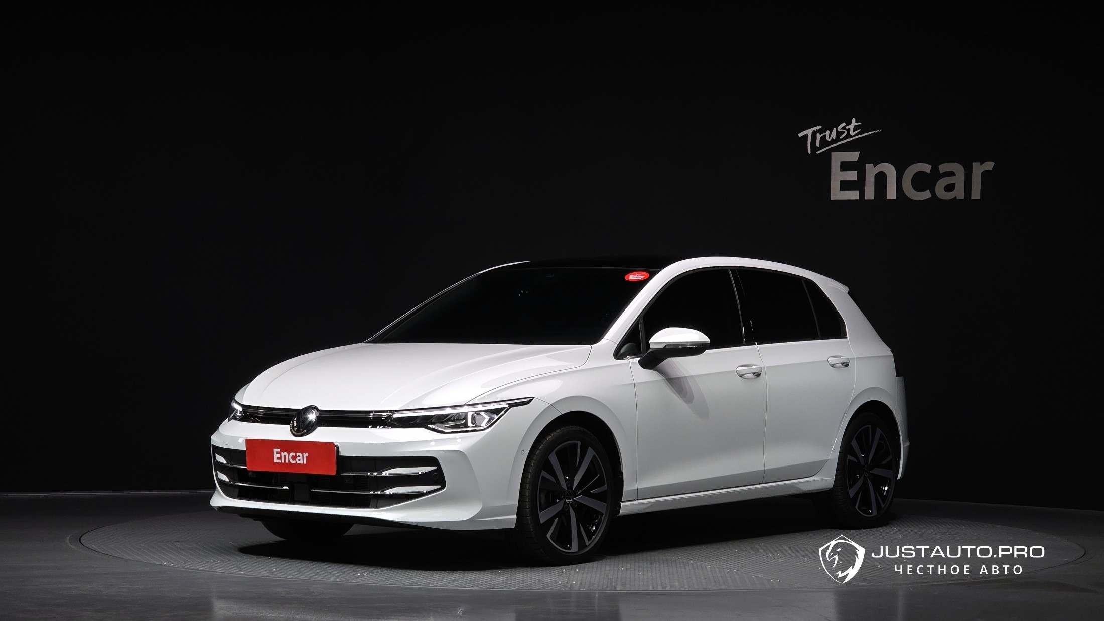 Автомобиль Volkswagen Golf