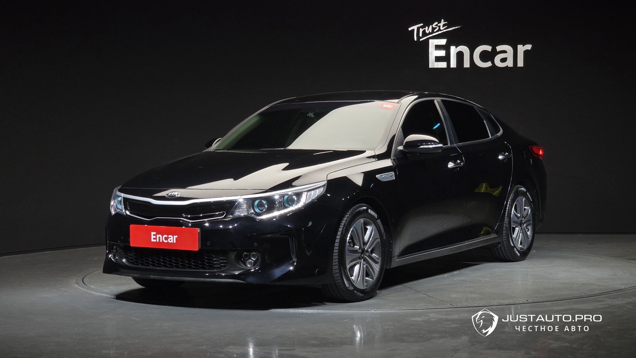 Автомобиль Kia K5