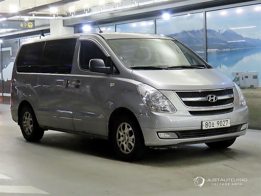 Автомобиль Hyundai Starex