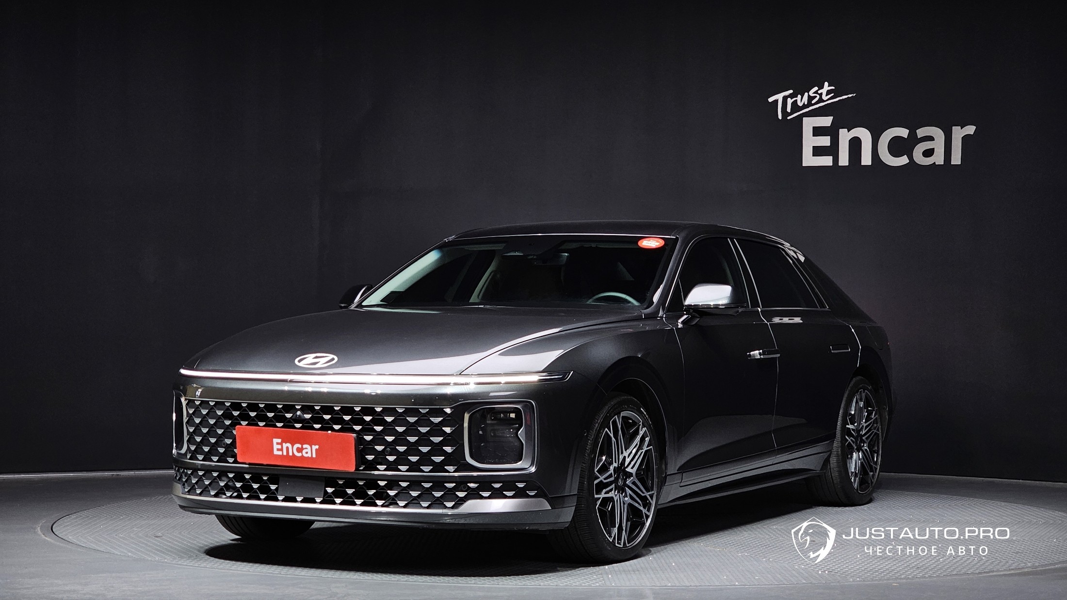 Автомобиль Hyundai Grandeur