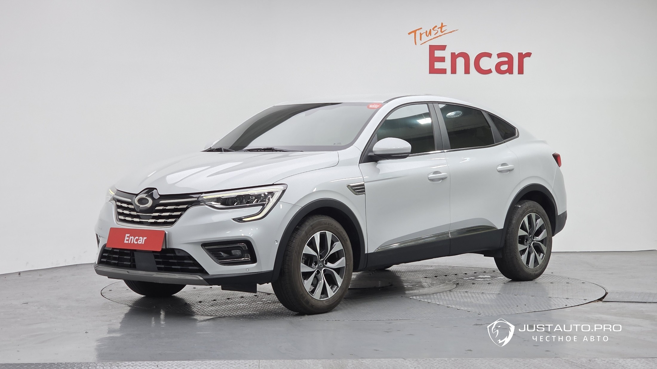 Автомобиль Renault-KoreaSamsung XM3