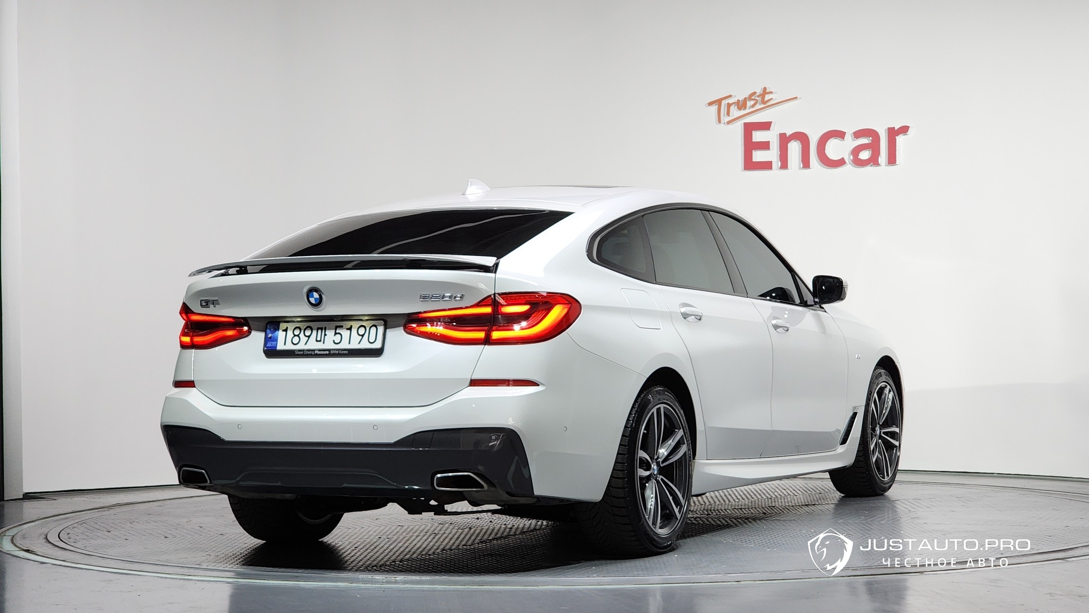 Автомобиль BMW Gran Turismo