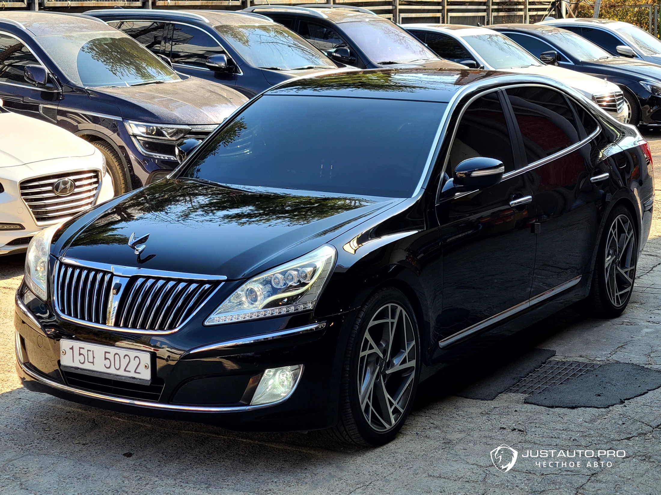 Автомобиль Hyundai Equus
