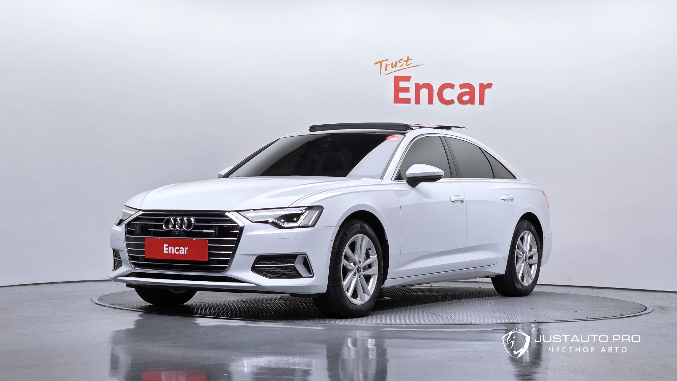 Автомобиль Audi A6