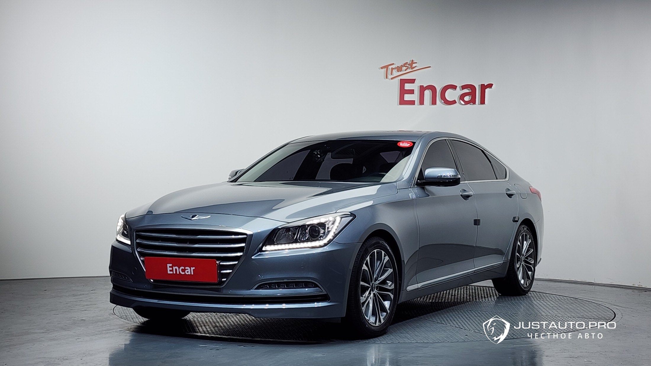 Автомобиль Hyundai Genesis