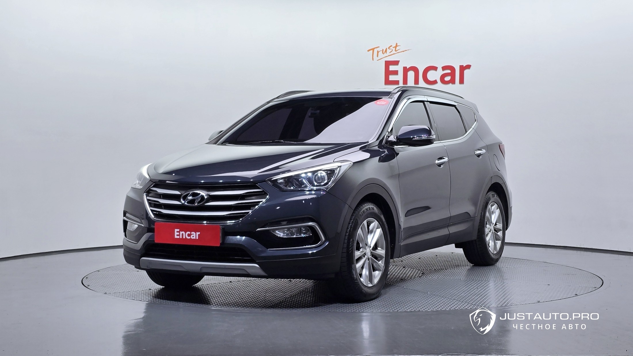 Автомобиль Hyundai Santafe
