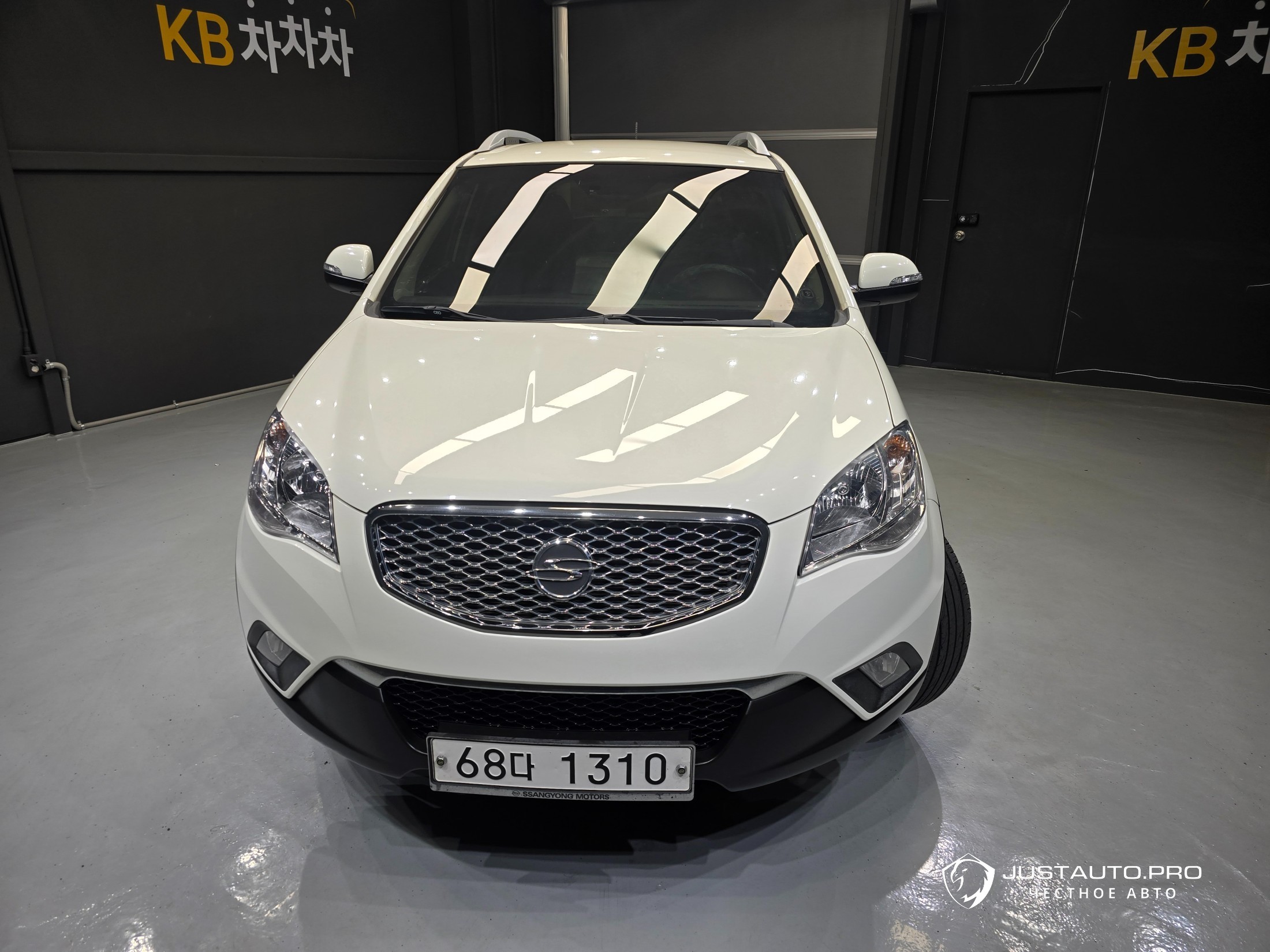 Автомобиль KG_Mobility_Ssangyong KORANDO