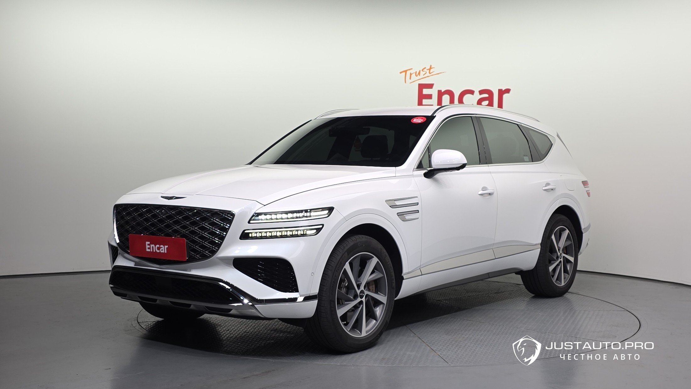 Автомобиль Genesis GV80