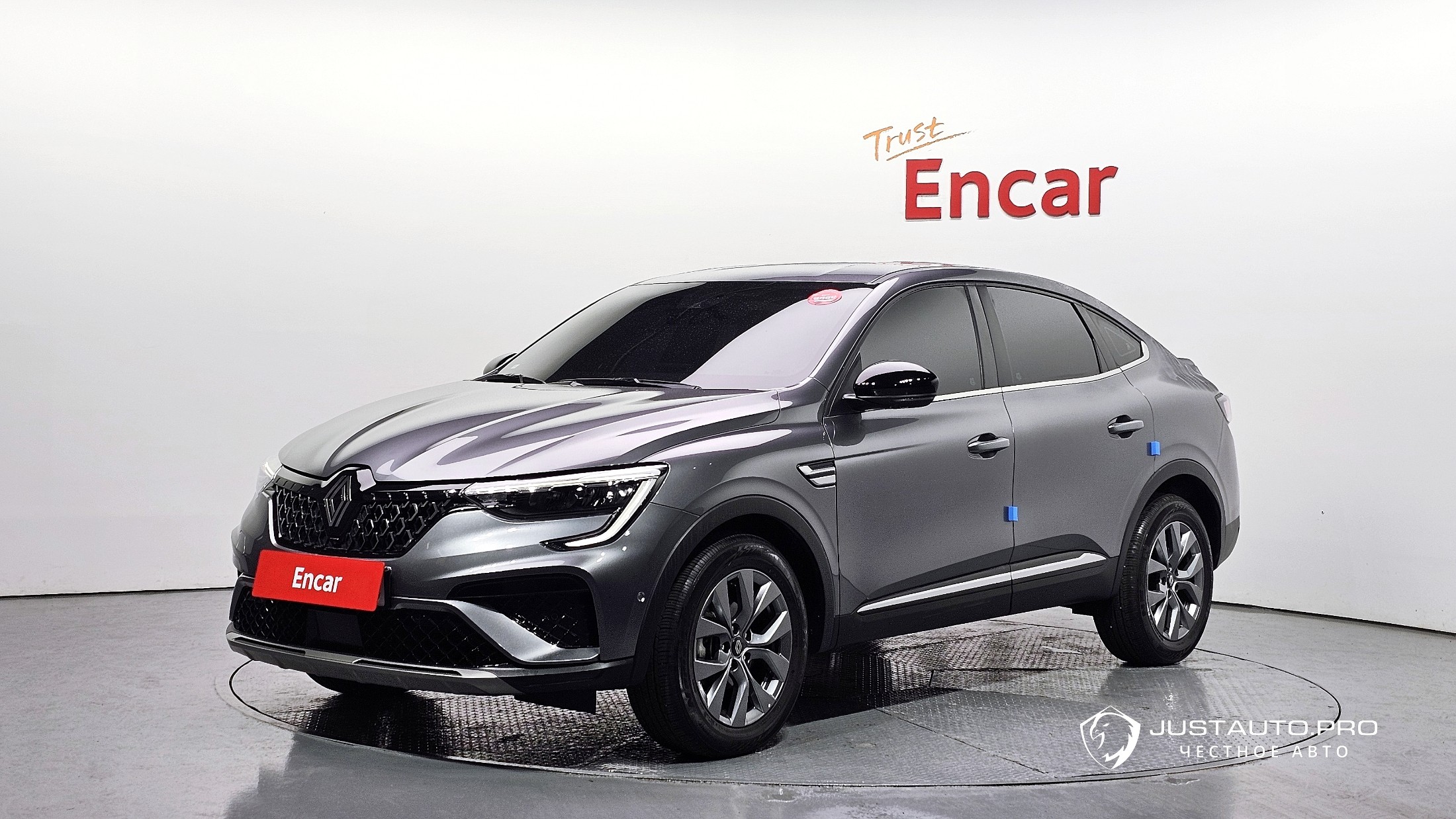 Автомобиль Renault-KoreaSamsung Arkana