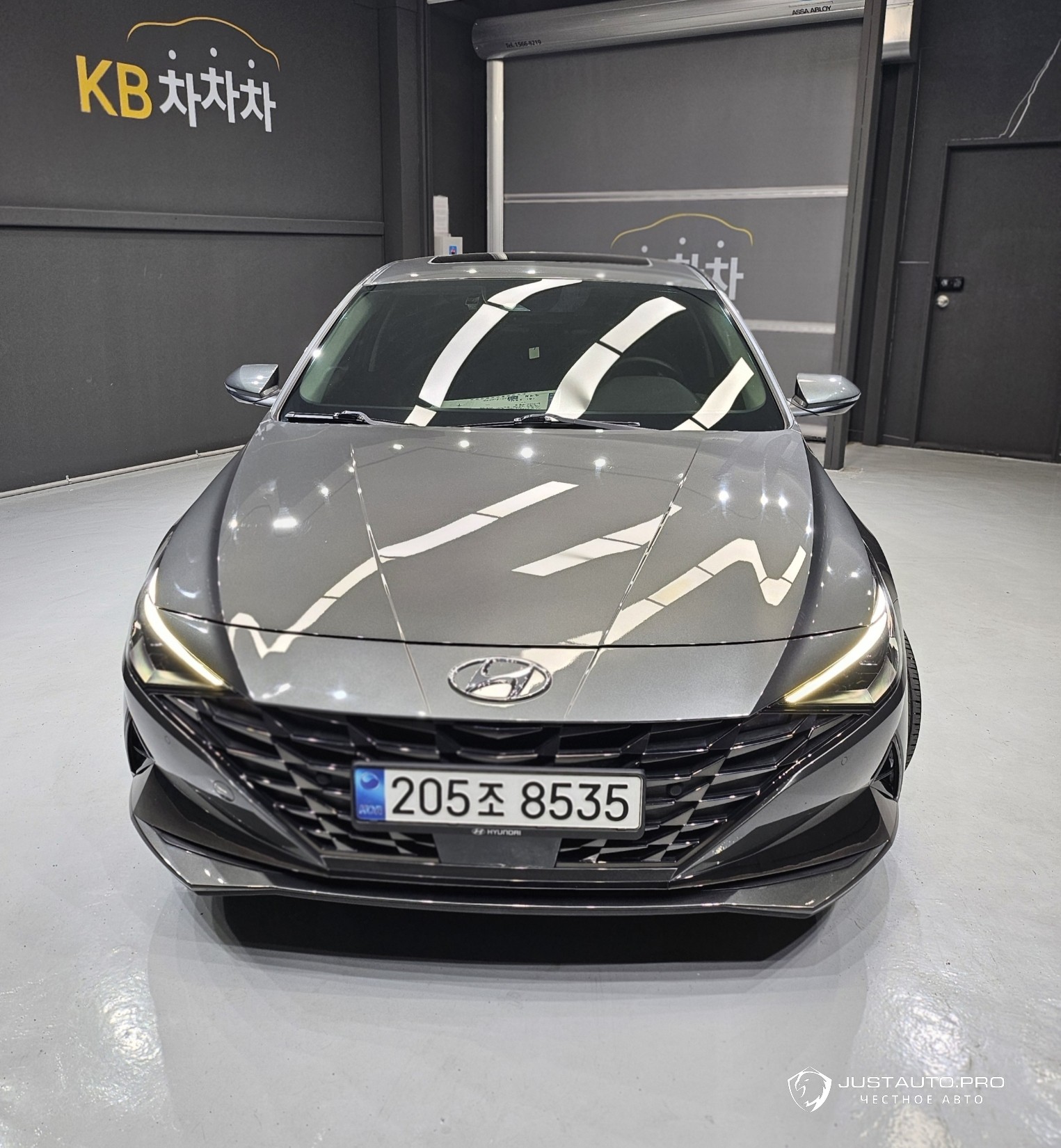Автомобиль Hyundai AVANTE