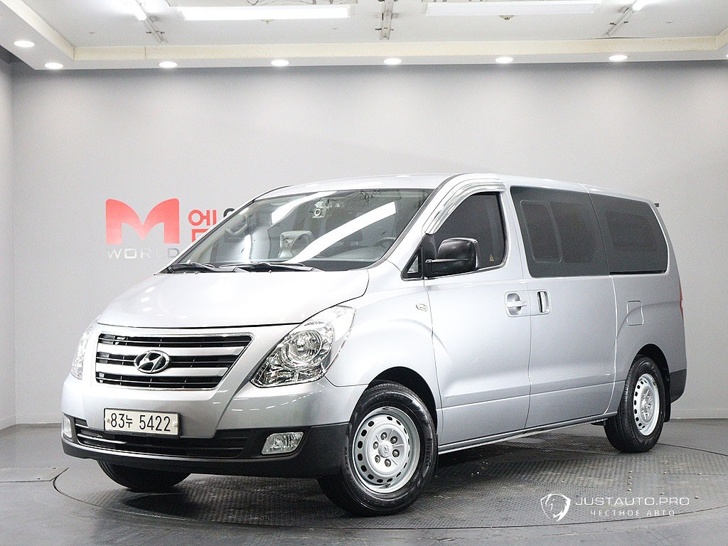 Автомобиль Hyundai Starex