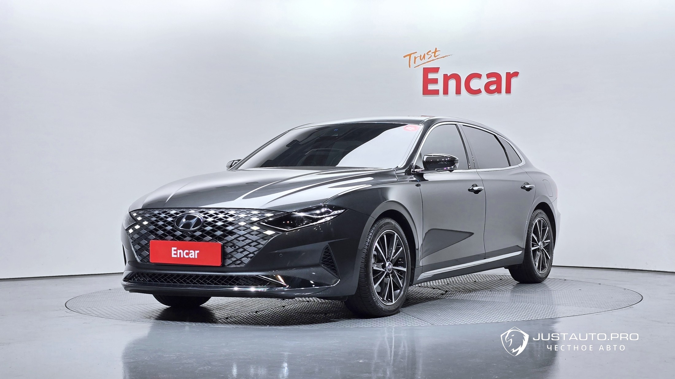 Автомобиль Hyundai Grandeur