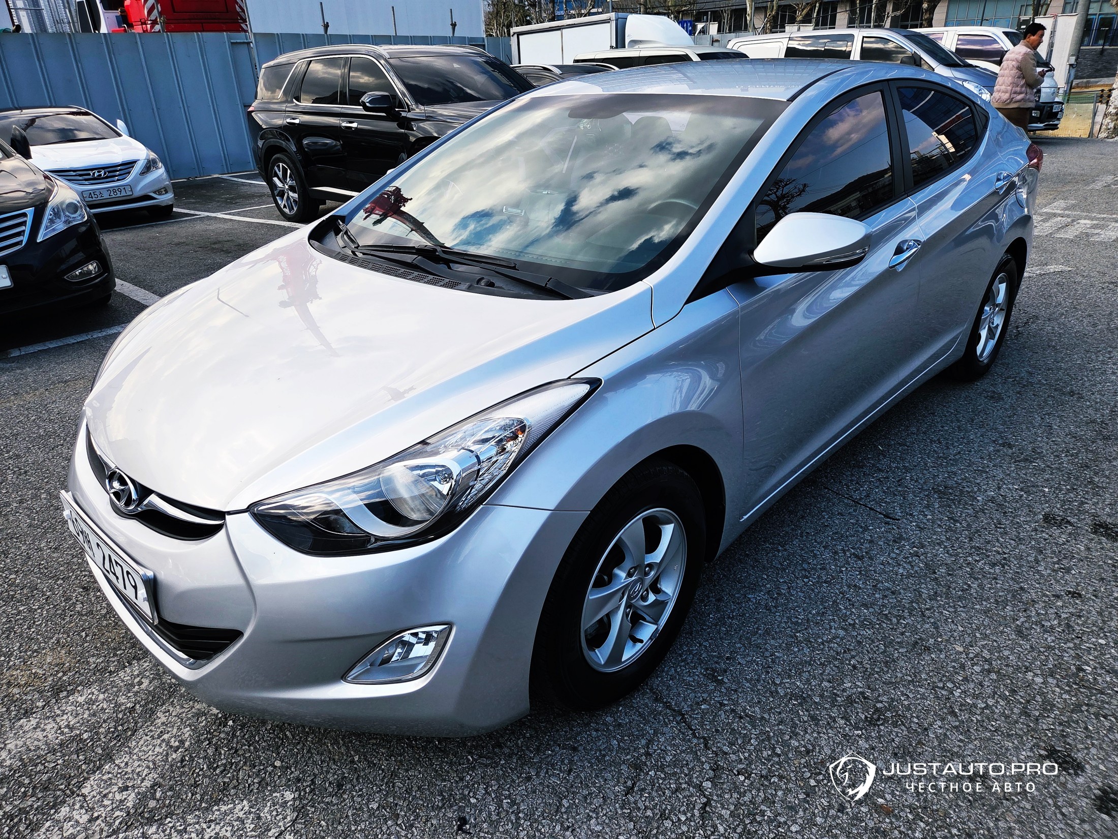 Автомобиль Hyundai AVANTE
