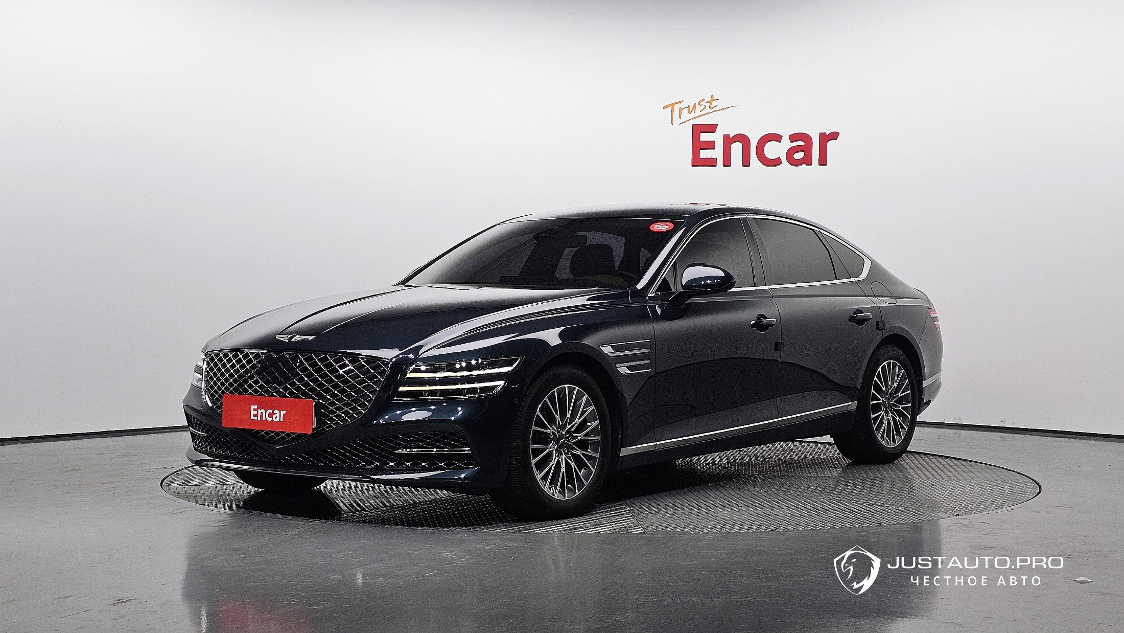 Автомобиль Genesis G80