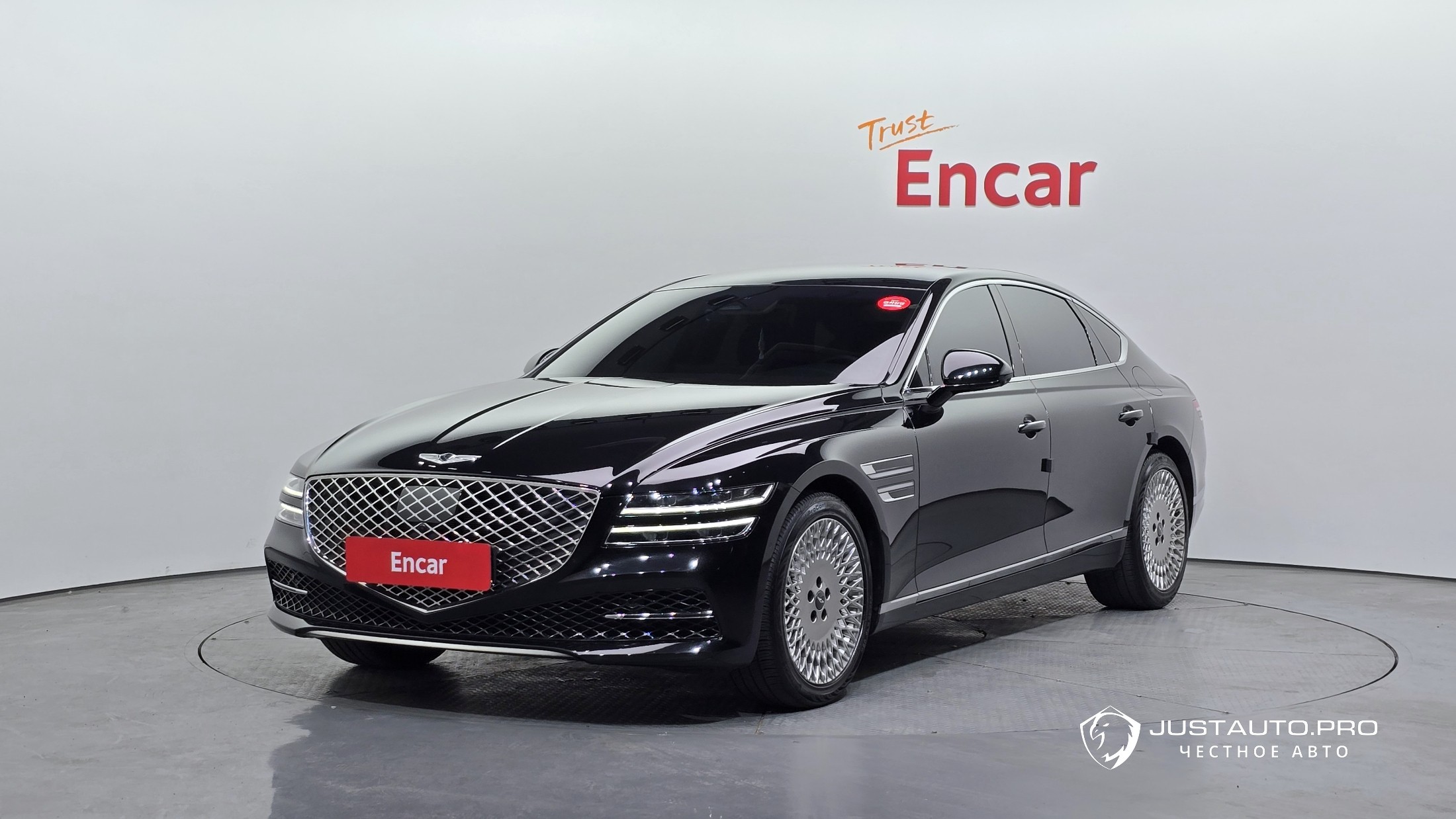 Автомобиль Genesis G80