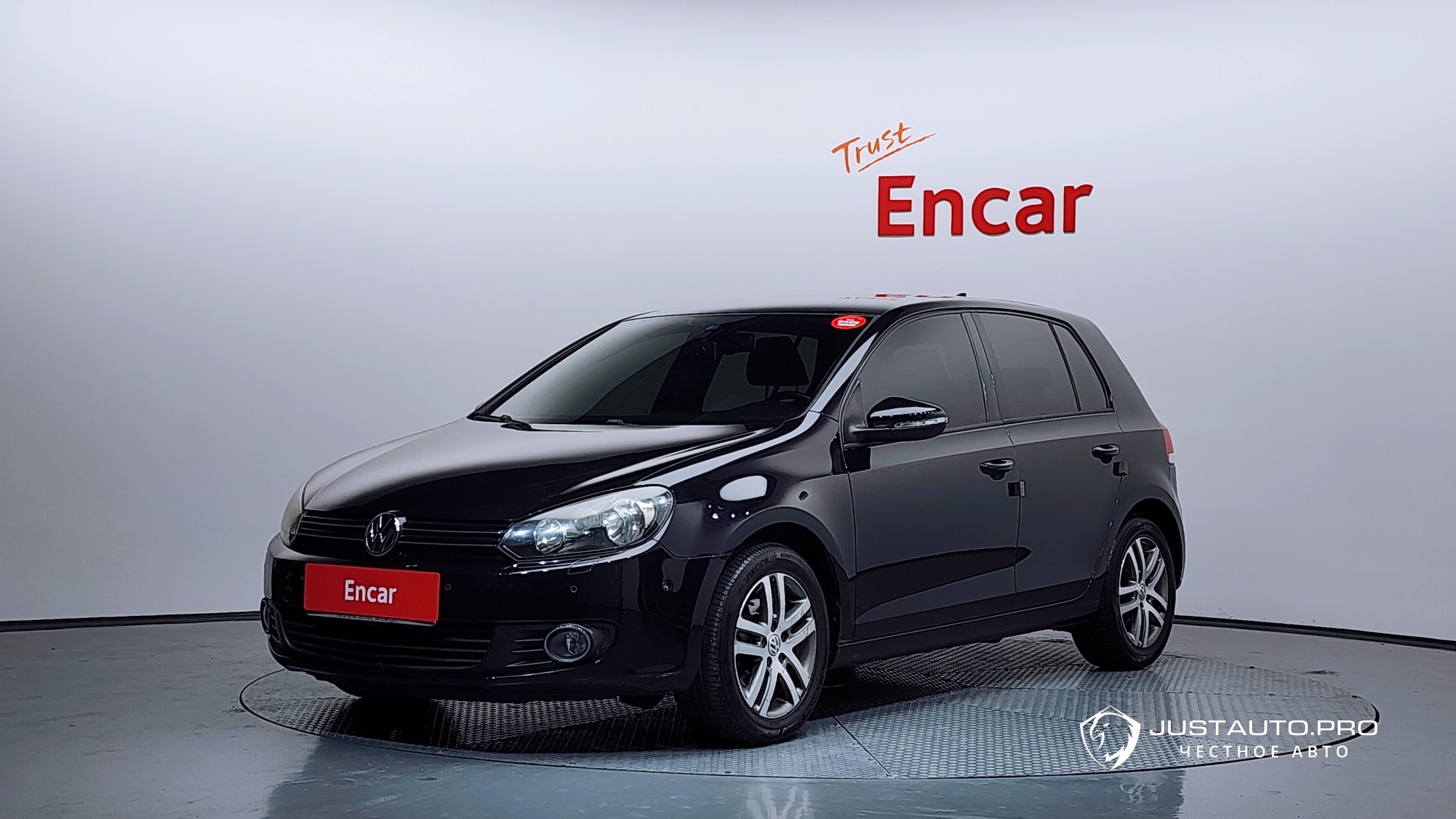 Автомобиль Volkswagen Golf